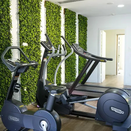 فيلة Aqua House Valentino *