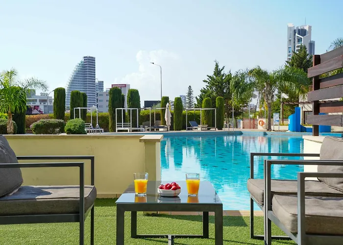 Aqua House Valentino Vila Lemesos