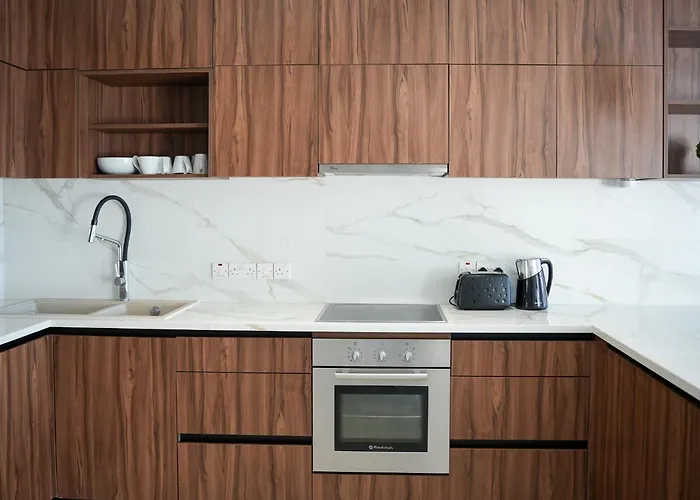 Aqua House Valentino Vila *