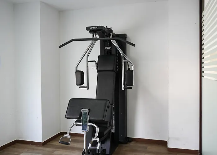 Aqua House Valentino Vila *