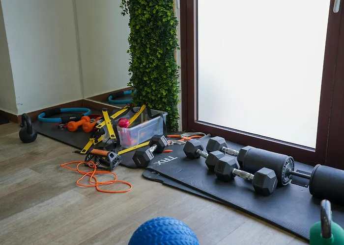 Aqua House Valentino