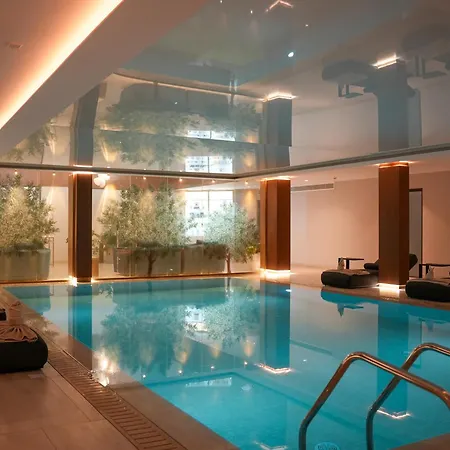 Aqua House Valentino Villa